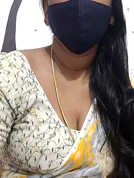 Snapshot of Tamil_Meera12 chatting on December 3, 2025, 12:23 am Tamil Meera12 online show from December 3, 2025, 12:23 am