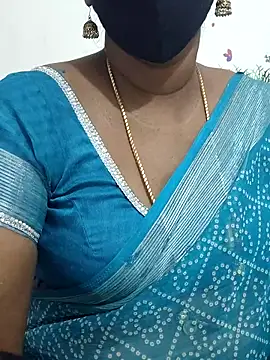 Snapshot of Tamil_Meera12 chatting on November 24, 2025, 7:08 am Tamil Meera12 online show from November 24, 2025, 7:08 am