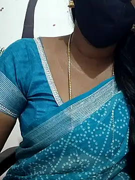 Snapshot of Tamil_Meera12 chatting on November 1, 2025, 6:51 am Tamil Meera12 online show from November 1, 2025, 6:51 am