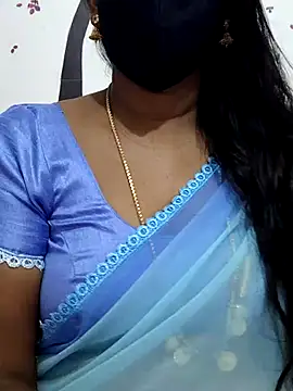 Snapshot of Tamil_Meera12 chatting on October 29, 2025, 6:23 am Tamil Meera12 online show from October 29, 2025, 6:23 am