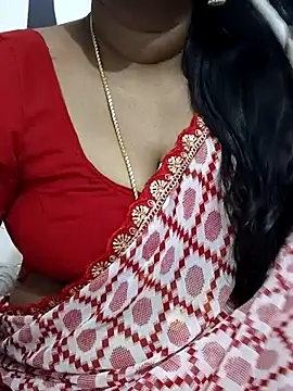 Snapshot of Tamil_Meera12 chatting on November 17, 2025, 6:01 pm Tamil Meera12 online show from November 17, 2025, 6:01 pm