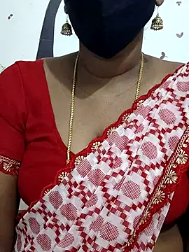 Snapshot of Tamil_Meera12 chatting on November 17, 2025, 5:55 am Tamil Meera12 online show from November 17, 2025, 5:55 am