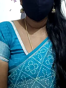 Snapshot of Tamil_Meera12 chatting on November 23, 2025, 11:31 am Tamil Meera12 online show from November 23, 2025, 11:31 am