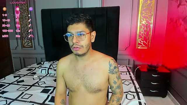 angel fetish  online show from March 18, 2025, 4:51 am