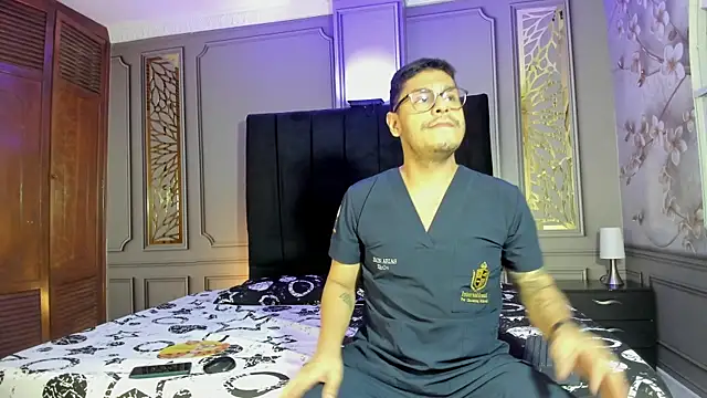 angel fetish  online show from February 14, 2025, 5:19 am