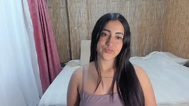 Snapshot of __leaa chatting on November 12, 2025, 10:02 pm leaa online show from November 12, 2025, 10:02 pm