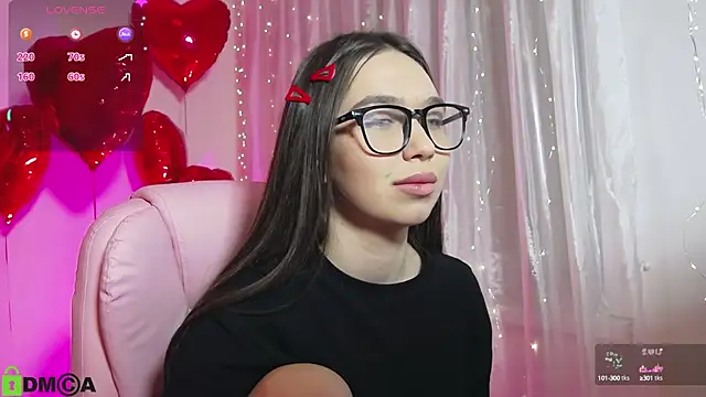 Snapshot of Arianahot777 chatting on February 17, 2025, 10:49 pm Arianahot777 online show from February 17, 2025, 10:49 pm