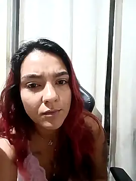 Pantaneirasexy online show from October 18, 2025, 11:29 pm