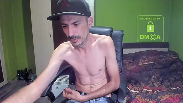 Snapshot of BigCumShoot chatting on October 15, 2025, 6:00 am BigCumShoot online show from October 15, 2025, 6:00 am