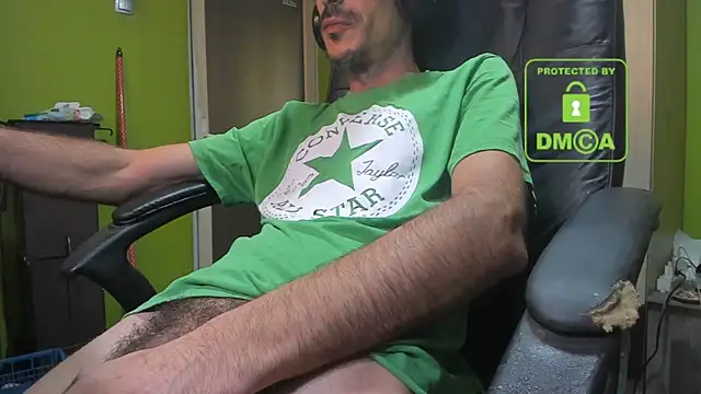 Snapshot of BigCumShoot chatting on October 28, 2025, 9:30 am BigCumShoot online show from October 28, 2025, 9:30 am