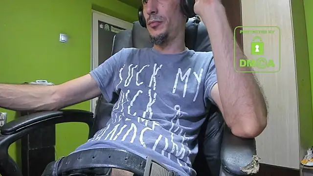 Snapshot of BigCumShoot chatting on December 5, 2025, 6:34 am BigCumShoot online show from December 5, 2025, 6:34 am