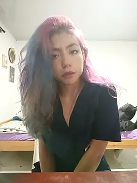 Snapshot of JolietDupont chatting on September 9, 2025, 12:10 am JolietDupont online show from September 9, 2025, 12:10 am