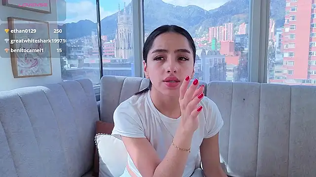 Daphne chers online show from February 20, 2026, 8:00 pm