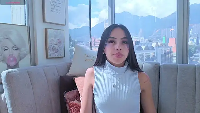 Daphne chers online show from January 13, 2026, 7:29 pm