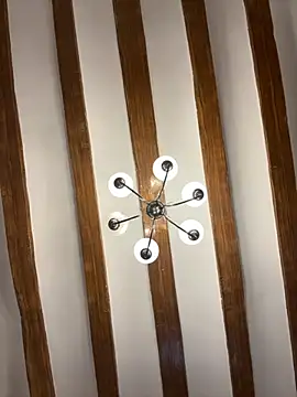 Snapshot of laarti chatting on November 19, 2025, 10:59 am laarti online show from November 19, 2025, 10:59 am