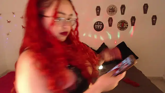 Snapshot of EstefyTabbo chatting on January 10, 2026, 5:52 pm EstefyTabbo online show from January 10, 2026, 5:52 pm