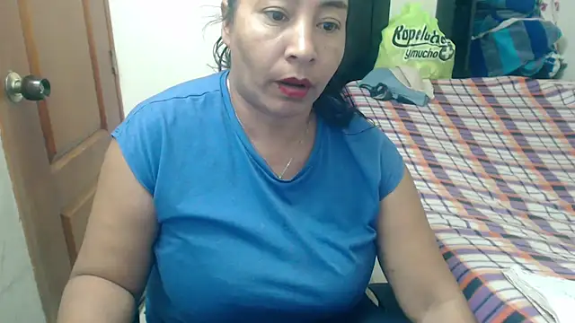 Snapshot of Siblleyx chatting on November 12, 2025, 6:01 pm Siblleyx online show from November 12, 2025, 6:01 pm