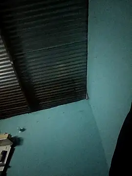 Snapshot of Ariell_Kieran chatting on December 3, 2025, 2:45 am Ariell Kieran online show from December 3, 2025, 2:45 am