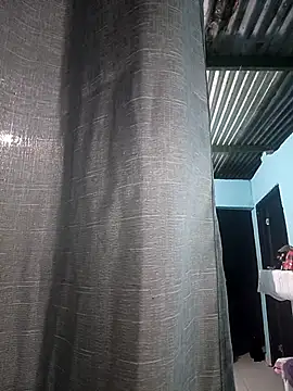 Snapshot of Ariell_Kieran chatting on September 21, 2025, 5:23 am Ariell Kieran online show from September 21, 2025, 5:23 am