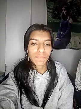 Snapshot of Ariell_Kieran chatting on October 10, 2025, 4:13 am Ariell Kieran online show from October 10, 2025, 4:13 am