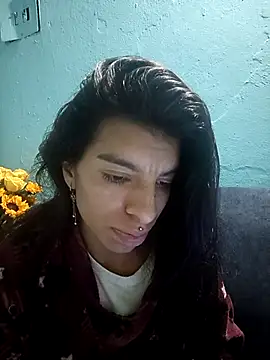 Snapshot of Ariell_Kieran chatting on October 30, 2025, 8:56 am Ariell Kieran online show from October 30, 2025, 8:56 am