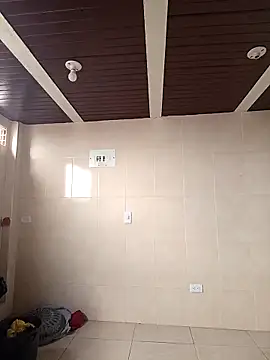 Snapshot of Ariell_Kieran chatting on March 10, 2025, 9:40 pm Ariell Kieran online show from March 10, 2025, 9:40 pm