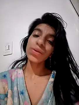 Snapshot of Ariell_Kieran chatting on March 12, 2025, 3:02 am Ariell Kieran online show from March 12, 2025, 3:02 am