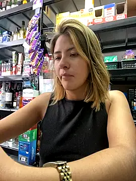 Andrea18 blonde online show from November 21, 2025, 2:49 pm