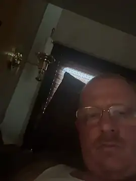 ClimbedCaelum online show from April 1, 2026, 11:34 pm