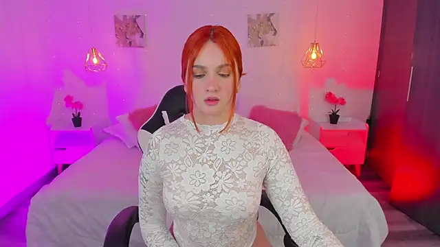 Snapshot of whiteatenea chatting on October 8, 2025, 6:26 am whiteatenea online show from October 8, 2025, 6:26 am