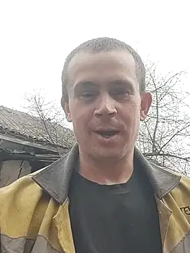 Snapshot of alex_brow_n chatting on March 15, 2025, 9:41 am alex brow n online show from March 15, 2025, 9:41 am