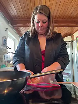 Snapshot of Lars-Lola chatting on March 4, 2025, 2:42 pm Lars-Lola online show from March 4, 2025, 2:42 pm