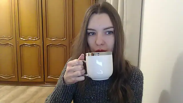 Snapshot of aurora_lust chatting on November 25, 2025, 6:25 am aurora lust online show from November 25, 2025, 6:25 am