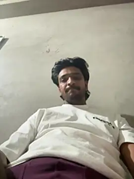 Chintu2408 online show from January 17, 2026, 2:09 pm