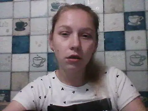 Snapshot of Anna_wey chatting on November 21, 2025, 6:18 pm Anna wey online show from November 21, 2025, 6:18 pm