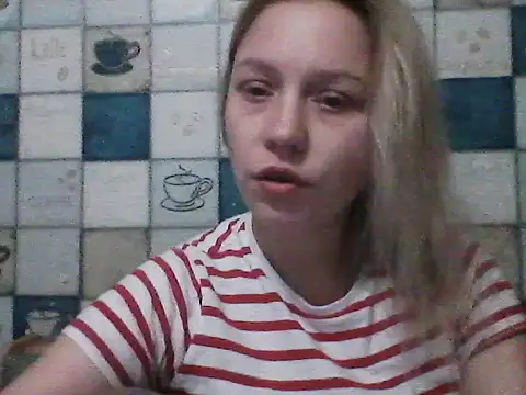 Snapshot of Anna_wey chatting on December 3, 2025, 7:02 pm Anna wey online show from December 3, 2025, 7:02 pm