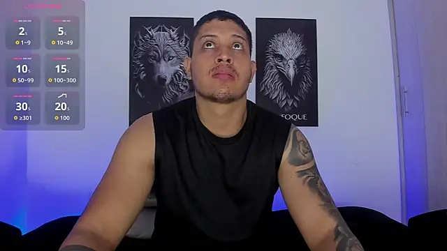 Snapshot of JohanSmith chatting on December 4, 2025, 12:53 am JohanSmith online show from December 4, 2025, 12:53 am