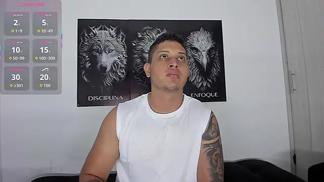 JohanSmith online show from September 19, 2025, 12:14 am