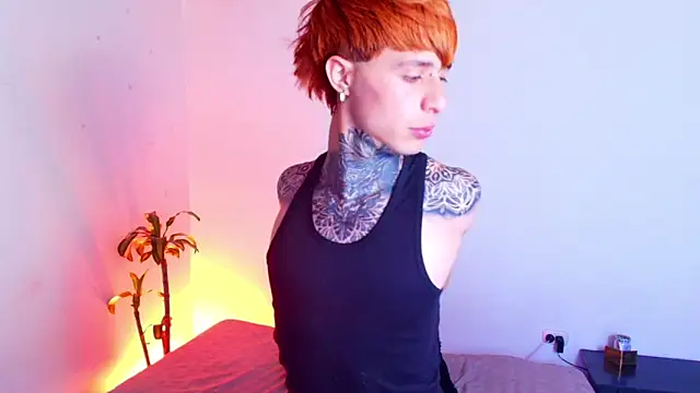 Snapshot of 7_Saturno_7 chatting on February 18, 2026, 11:12 pm 7 Saturno 7 online show from February 18, 2026, 11:12 pm