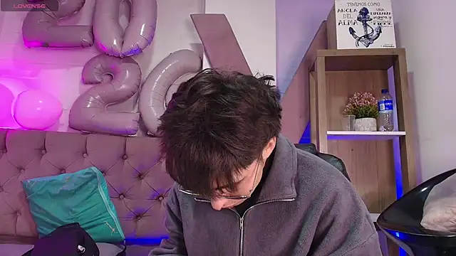 Snapshot of PepperTwink chatting on January 15, 2026, 4:10 pm PepperTwink online show from January 15, 2026, 4:10 pm