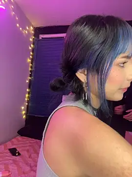 Snapshot of mavimist__ chatting on November 29, 2025, 1:39 am mavimist online show from November 29, 2025, 1:39 am