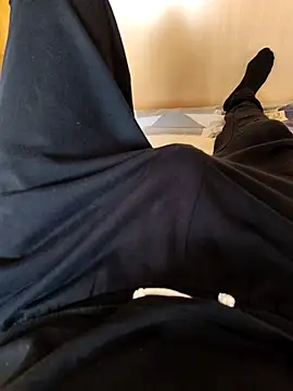 jonymoreno online show from December 2, 2025, 10:50 am