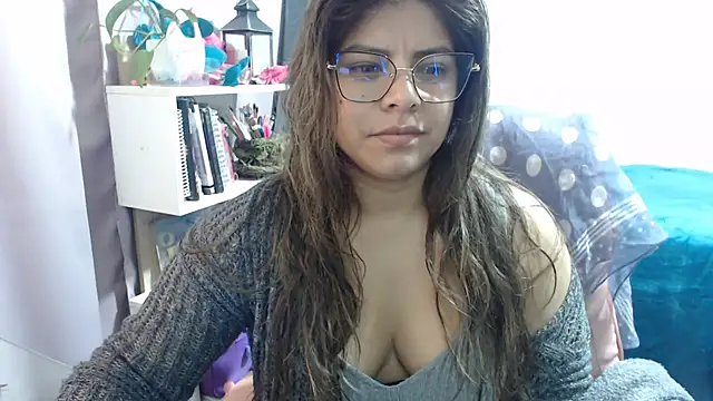 Snapshot of KatteAngelLat chatting on November 12, 2025, 11:52 pm KatteAngelLat online show from November 12, 2025, 11:52 pm