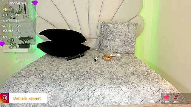 Snapshot of Danielaangelina chatting on September 14, 2025, 6:47 am Danielaangelina online show from September 14, 2025, 6:47 am