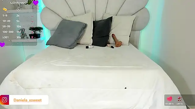 Snapshot of Danielaangelina chatting on February 3, 2026, 6:40 am Danielaangelina online show from February 3, 2026, 6:40 am