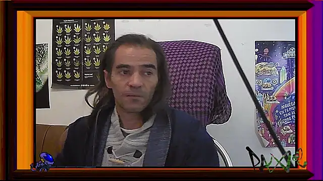 Snapshot of ReyDeBotones chatting on November 22, 2025, 10:08 pm ReyDeBotones online show from November 22, 2025, 10:08 pm