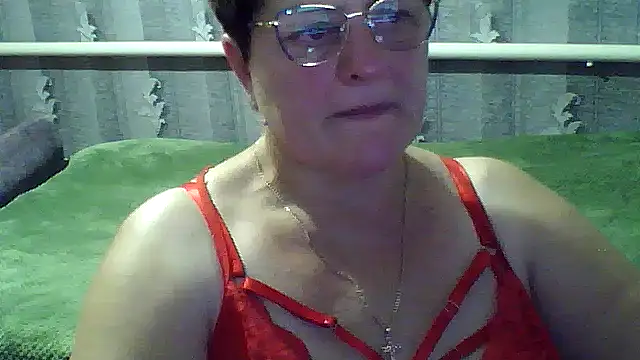 ElzaJewel online show from October 20, 2025, 5:35 pm