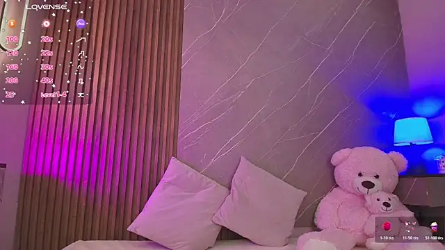 ariana jhonson1 online show from March 26, 2026, 12:25 pm