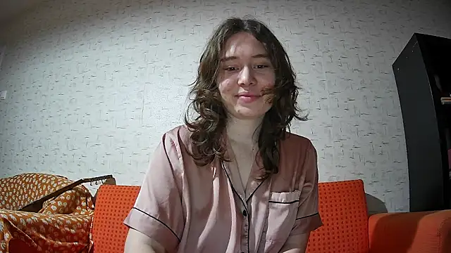 girliemilk online show from January 11, 2026, 3:08 pm