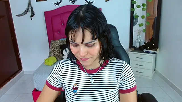 Snapshot of veronica_luar chatting on July 21, 2026, 8:21 pm veronica luar online show from July 21, 2026, 8:21 pm